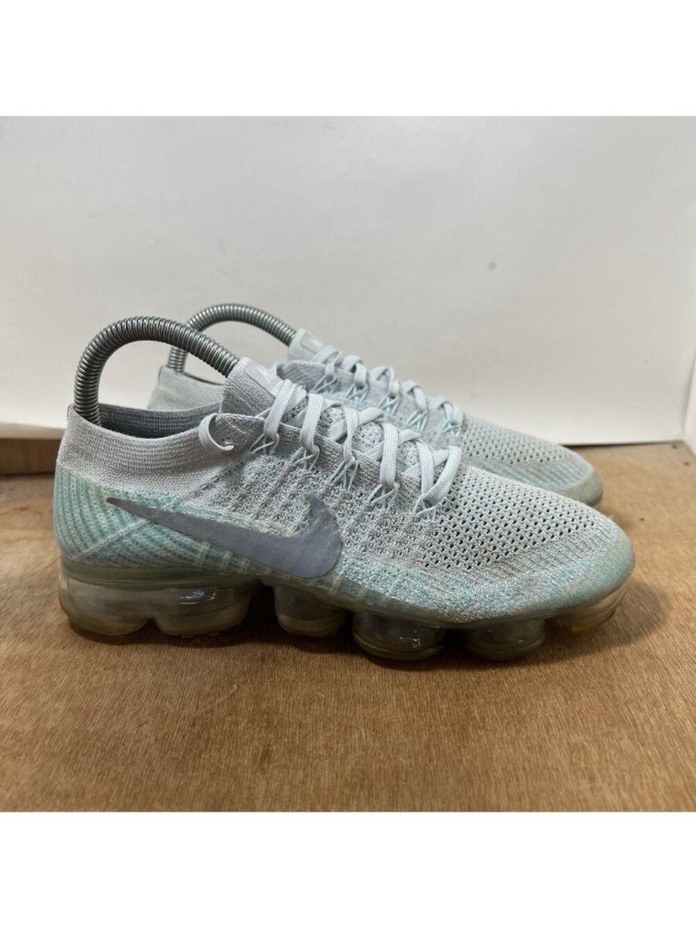 Nike Air VaporMax Flyknit Women 7.5 Glacier Blue White Running Shoes 849557-014